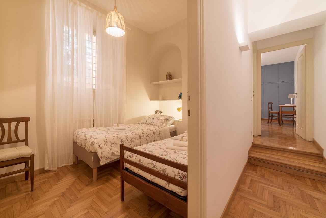 A Peaceful Retreat 2 Minutes From Piazza Navona - Fromhometorome Exterior photo